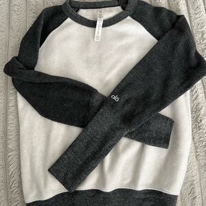 ALO / Women's Black and White Sweater